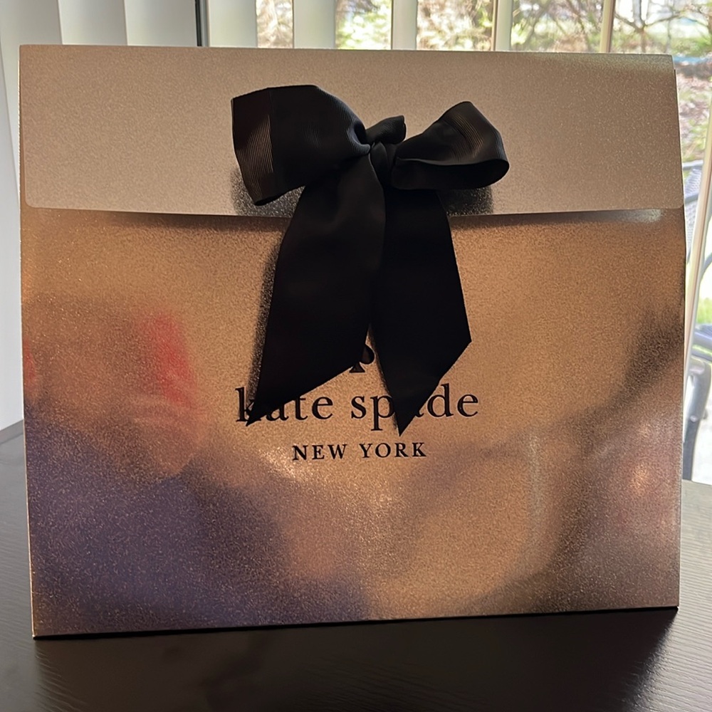 New kate spade New York gift bag